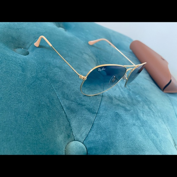 Rayban Light Blue Aviators - Picture 3 of 3